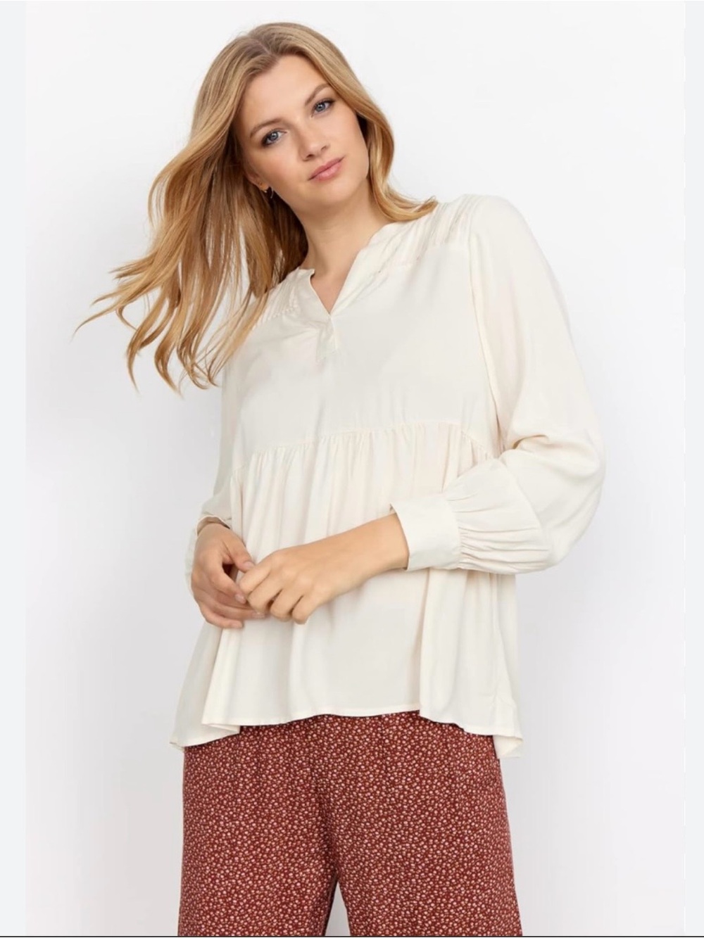 NWT SoyaConcept Cream Pleated V-Neck Peasant Top